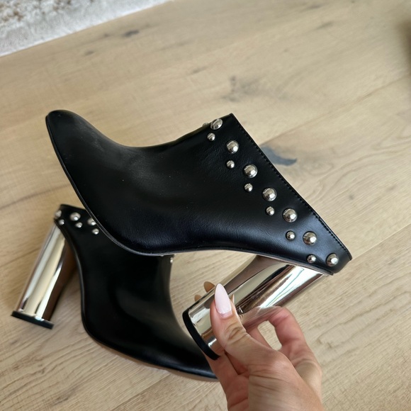 Leather healed booties - Picture 4 of 7
